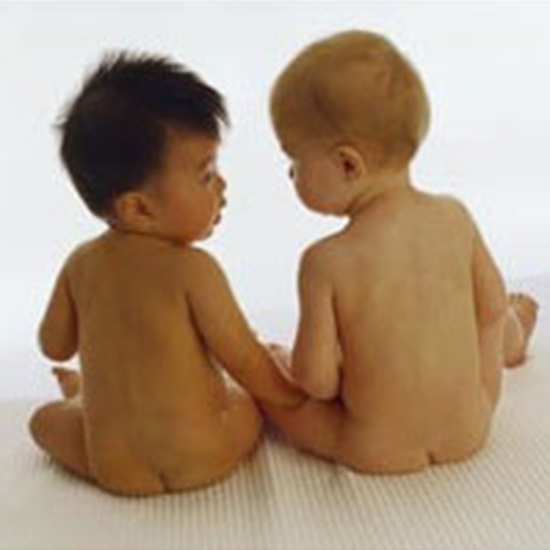 กระดูกสันหลังคด โรคที่อาจมากับเด็กแรกเกิด