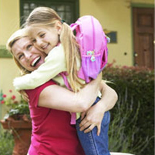 กอดของแม่ช่วยชีวิตลูกได้/สรวงมณฑ์ สิทธิสมาน