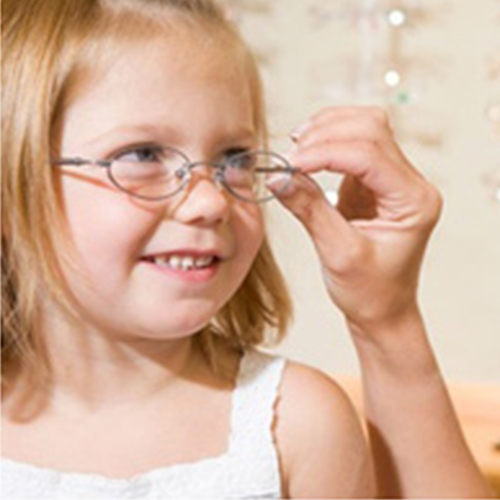 เรื่องที่ไม่ควรมองข้ามเกี่ยวกับ “ดวงตาคู่ใส” ของลูก