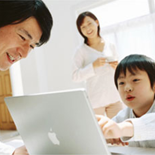 บันได 3 ขั้น เลี้ยงลูกยุคไอที 